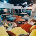 Chabola Villa