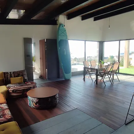 Black House Piscina Climatizada