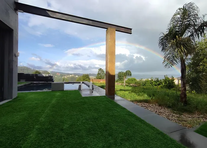 ヴィラ Black House Piscina Climatizada *